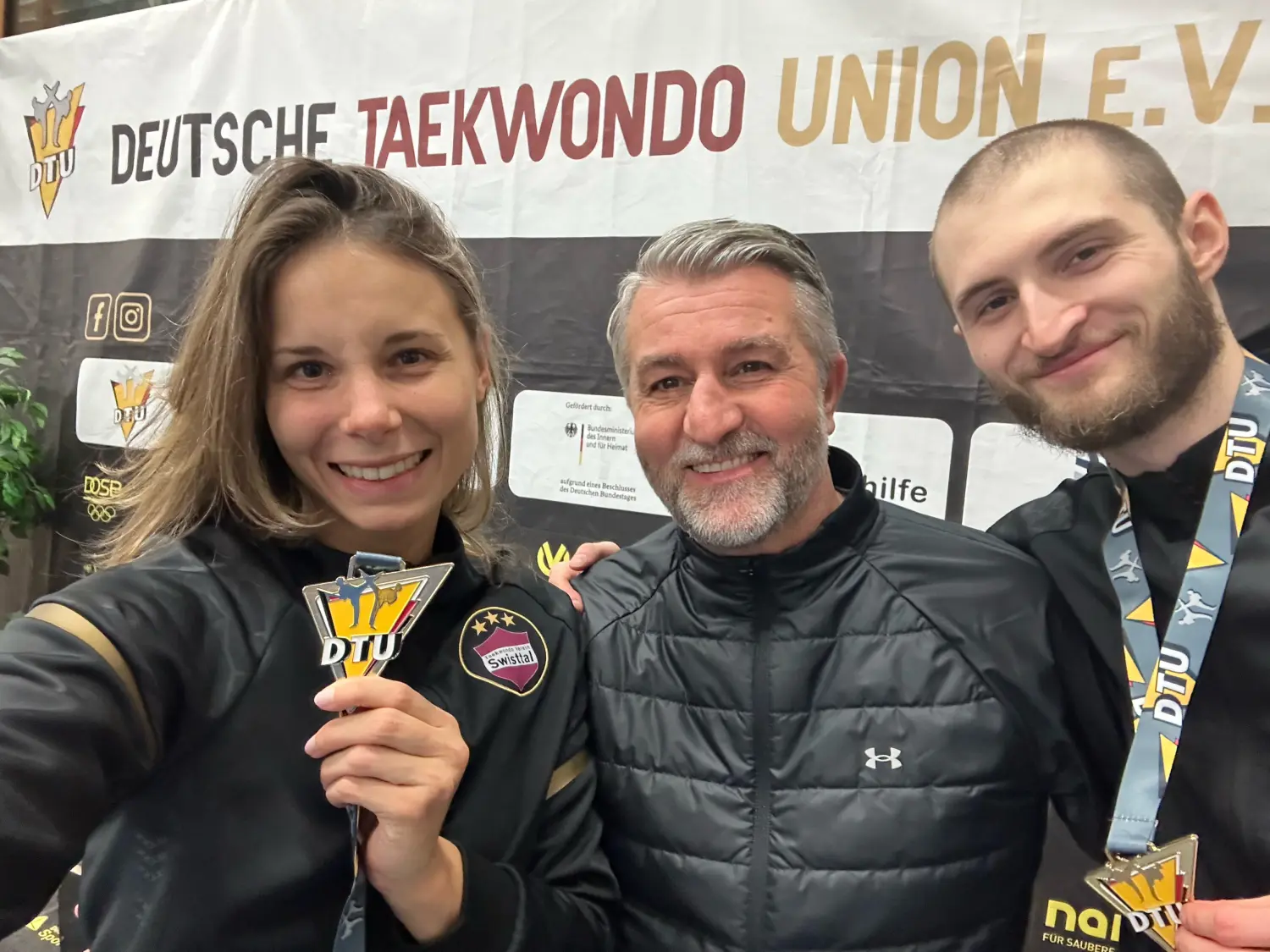 Goldene Momente bei den Deutschen Meisterschaften: Yanna Schneider und Martin Stach feiern erneut DM-TITEL!